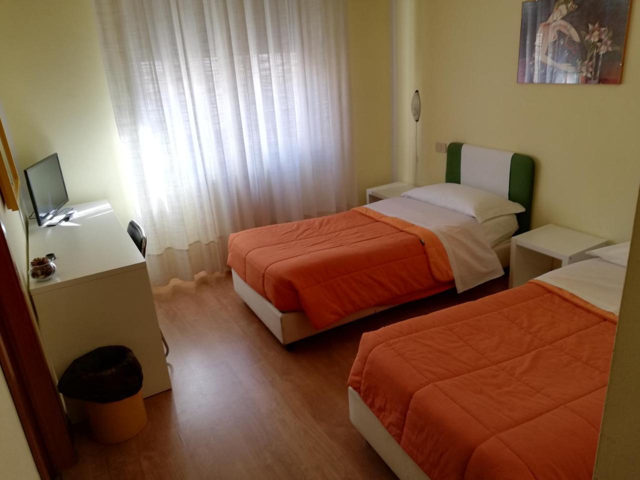 Albergo Roma ランチャーノ エクステリア 写真