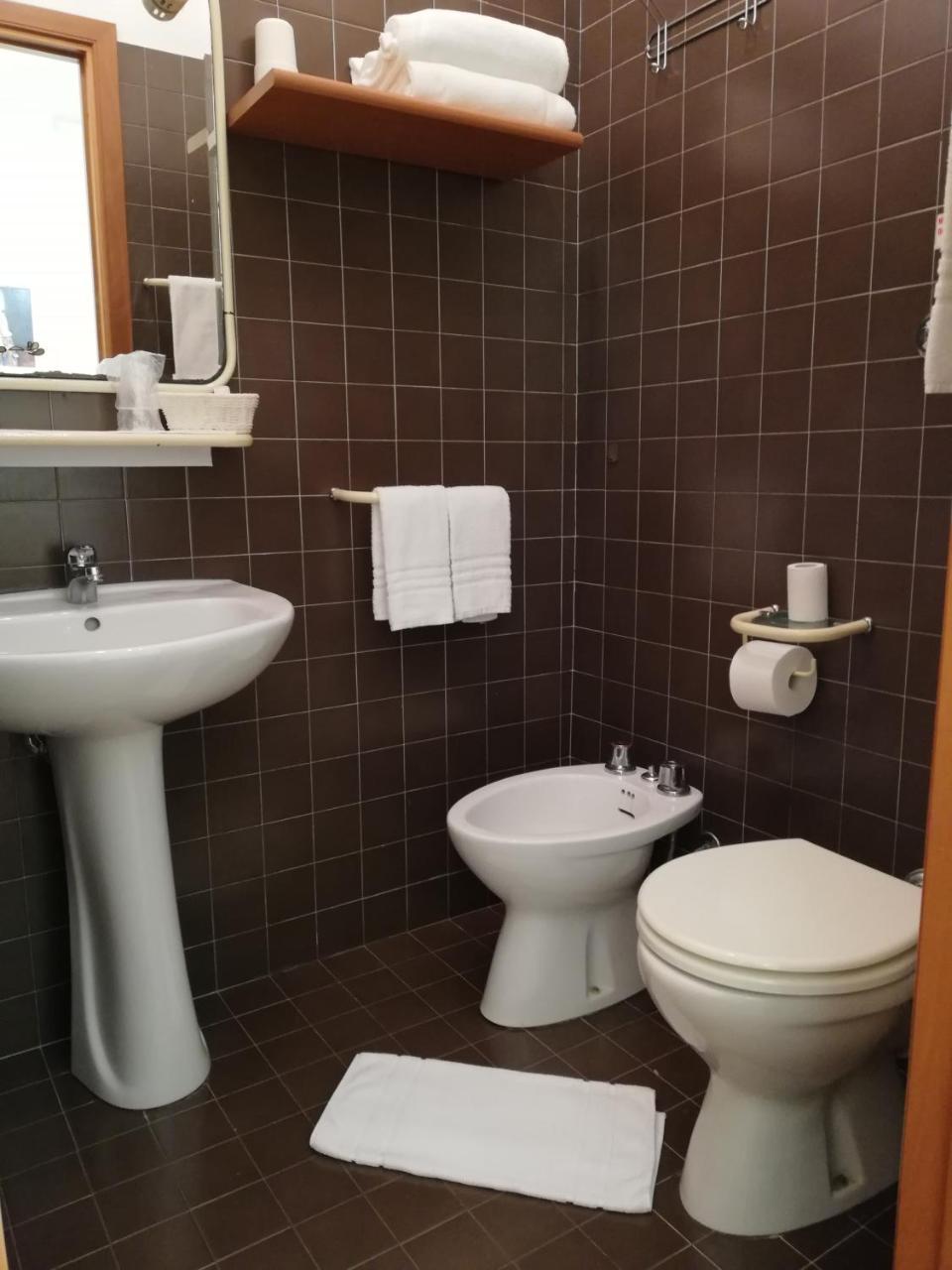 Albergo Roma ランチャーノ エクステリア 写真