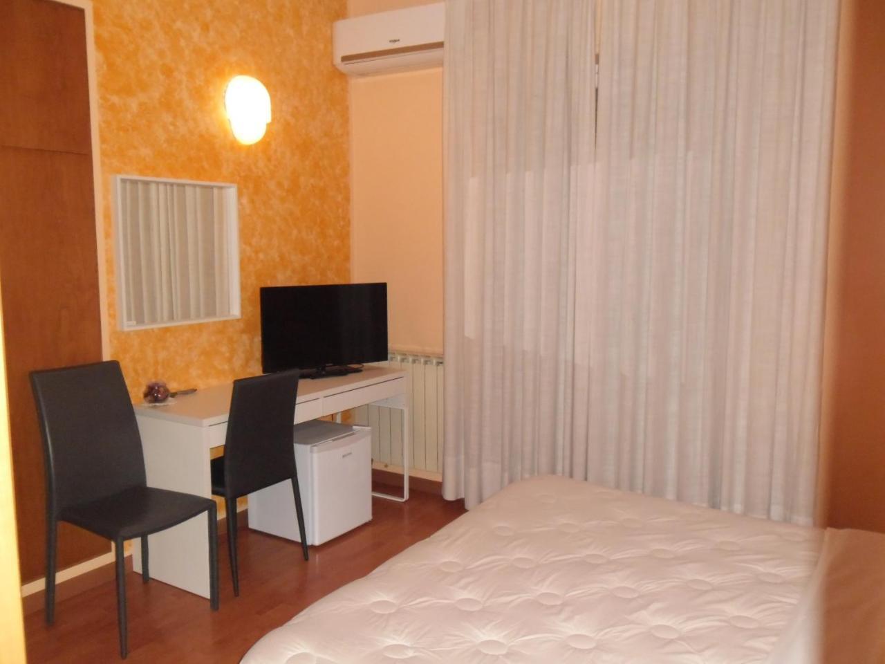 Albergo Roma ランチャーノ エクステリア 写真